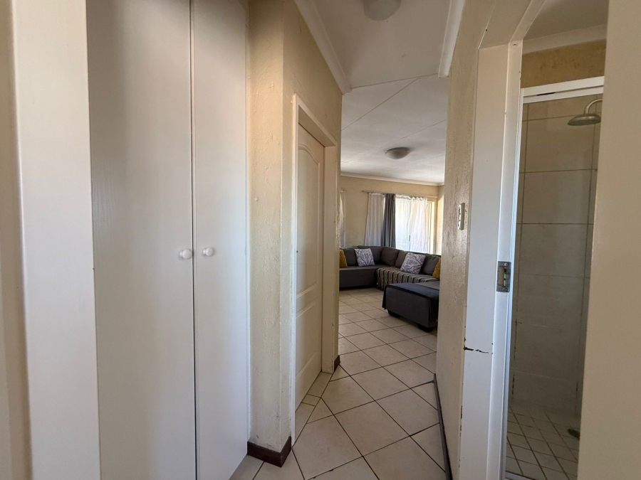 2 Bedroom Property for Sale in Rustenburg Central North West